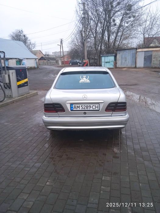 Mercedes-Benz E420 газ/бензин