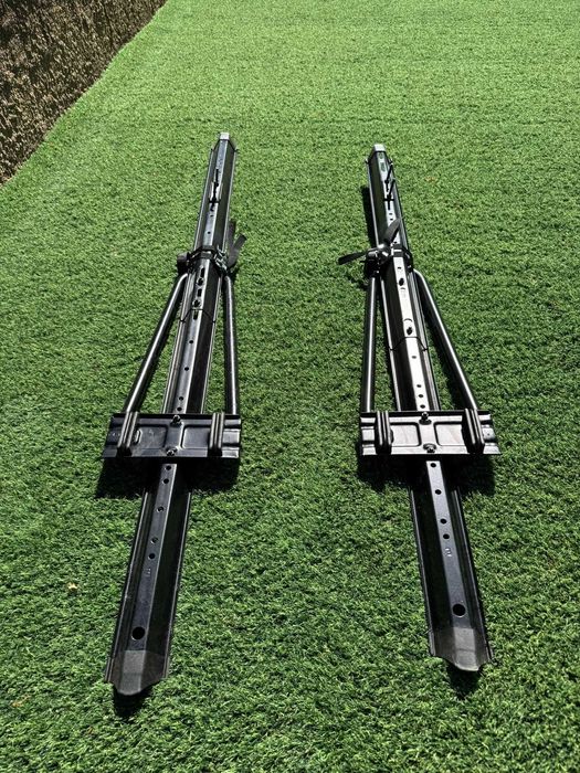2 Porta Bicicletas de Tejadilho Universal – Excelente Estado