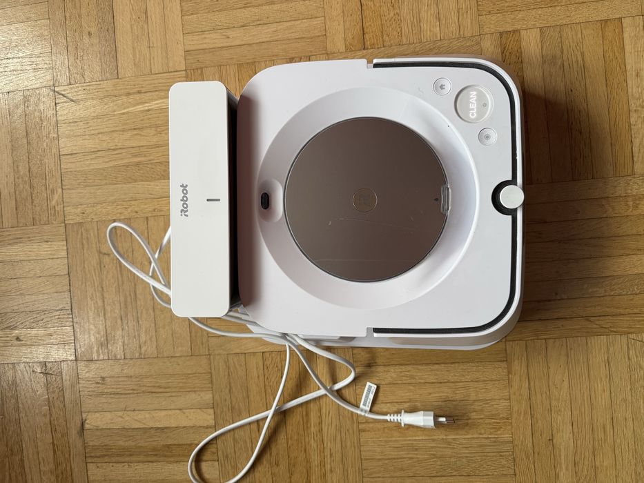 iRobot brava jest m6