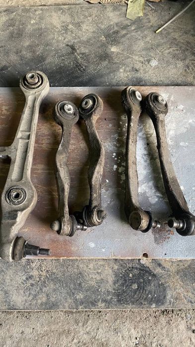 Рычаги комплект Audi VW