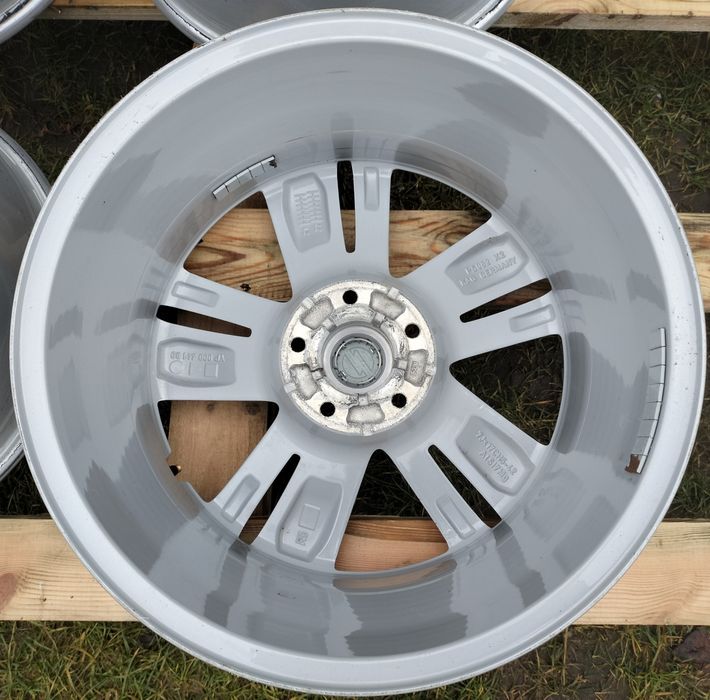 Felgi Oryginał Vivaro Proace Expert Jumpy Zafira Scudo 7x17 ET42 5x108