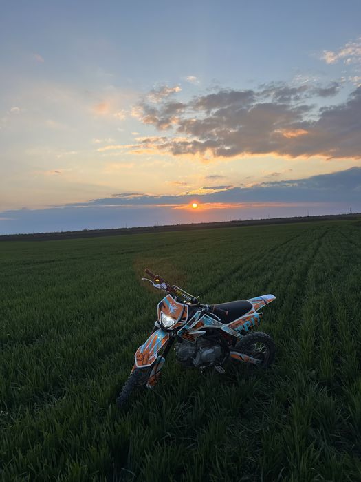 Продам питбайк kovi pit150