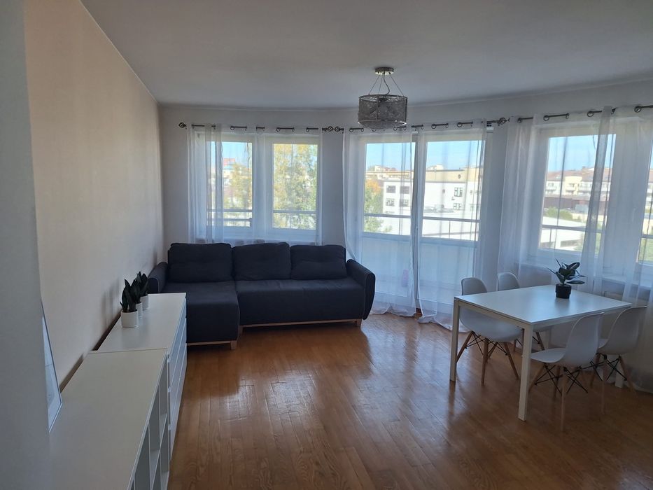 Kabaty , 80 m2, 3 niezalezne pokoje + salon