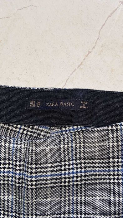 Zara Basic Plaid Trousers