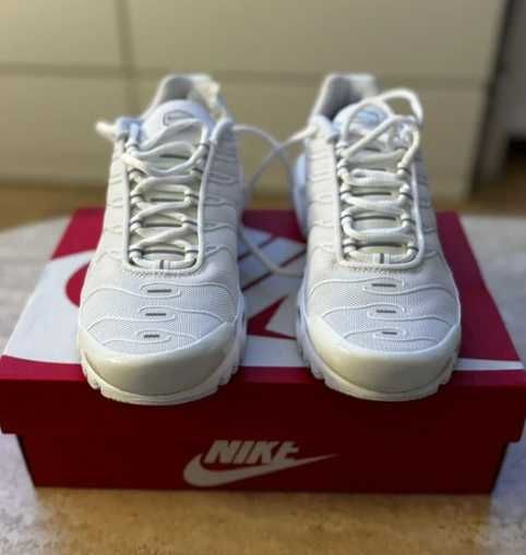 Nike Air Max Plus Białe Oryginał R.39