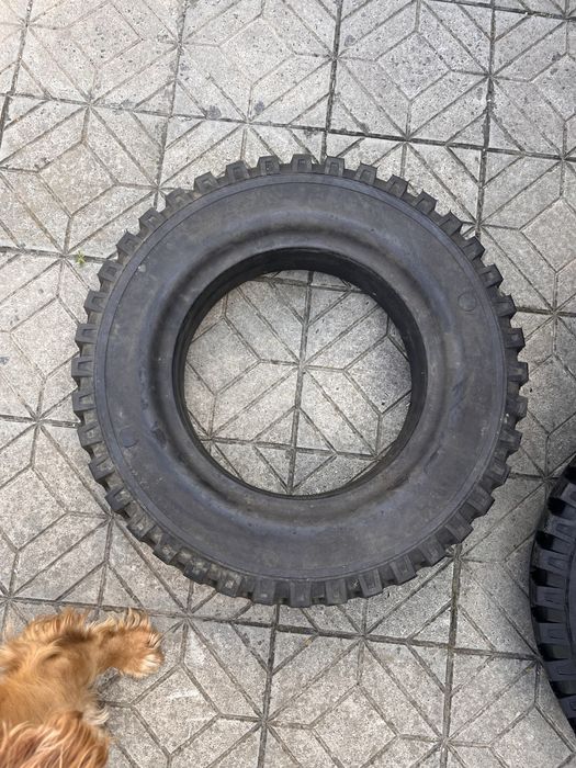 Шини вантажні суцільні 3,75 P  13