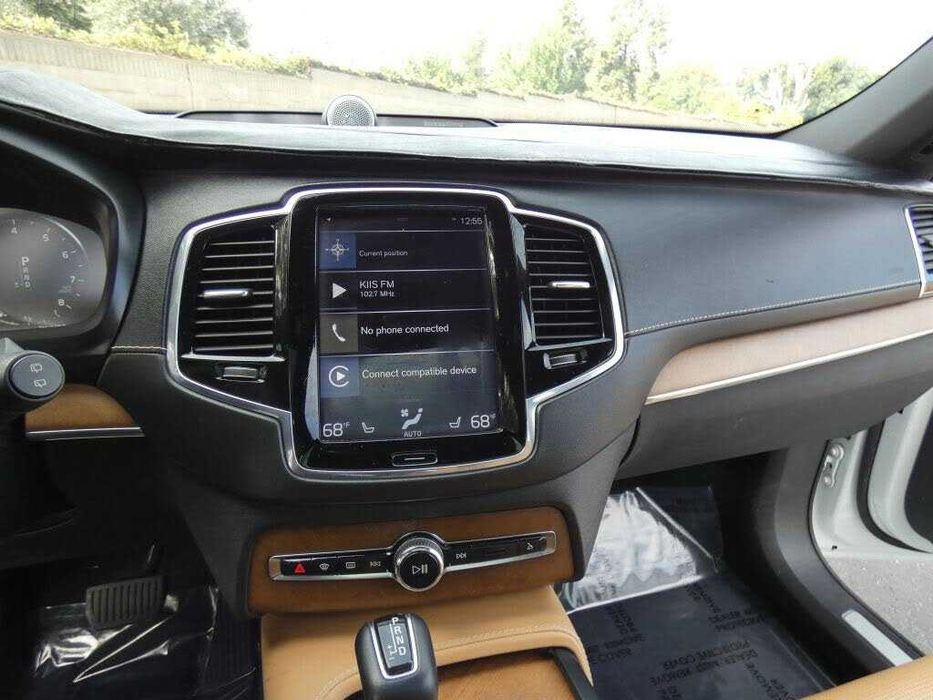 Volvo XC90 2017 inscription