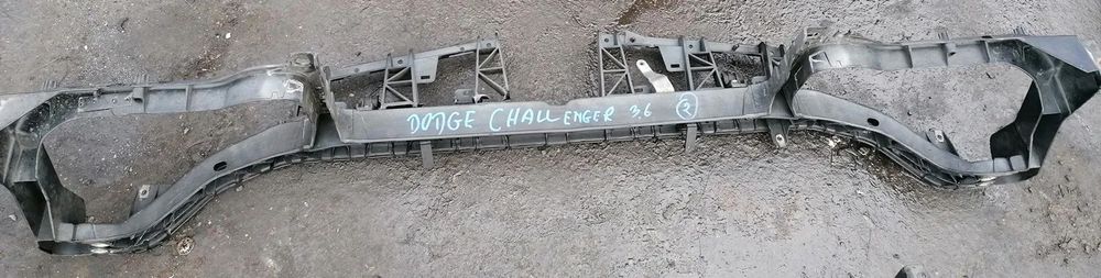 DODGE CHALLENGER 13r OKULAR PAS PRZEDNI WZMOCNIENIE