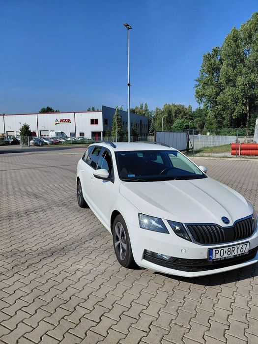 Skoda Octavia pierwszy właściciel . fak VAT 23%, serwisowany. stan bardzo dobry