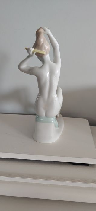 Porcelanowa figurka