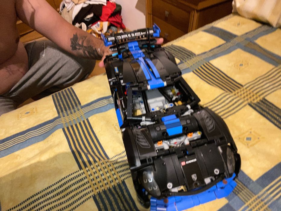 Lego Porshe GT4 42176