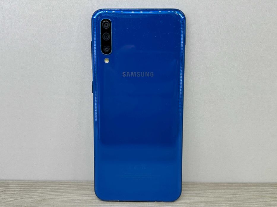 Smartfon Samsung Galaxy A50 4 GB / 128 GB 4G (LTE)