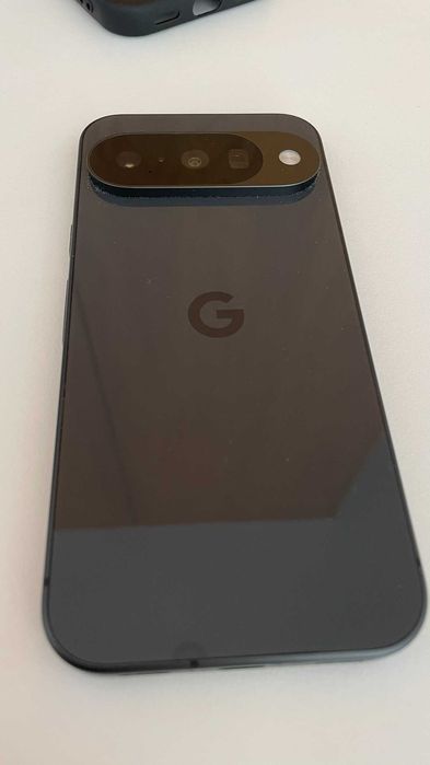 Google Pixel 10 (128 GB) + Google Pixel Watch 3 — Conjunto com fatura + capa oferta