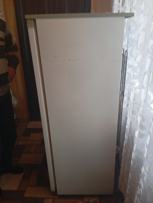 Холодильник  Донбас