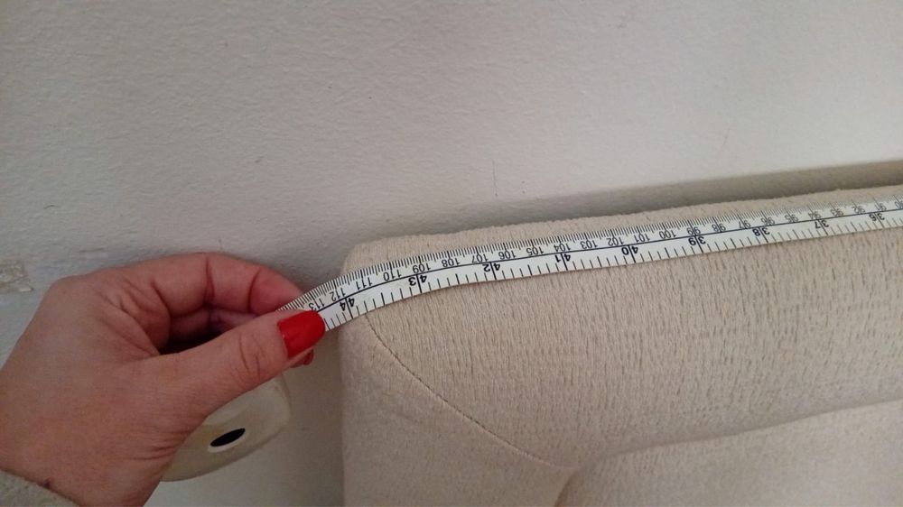 Cabeceira de cama creme