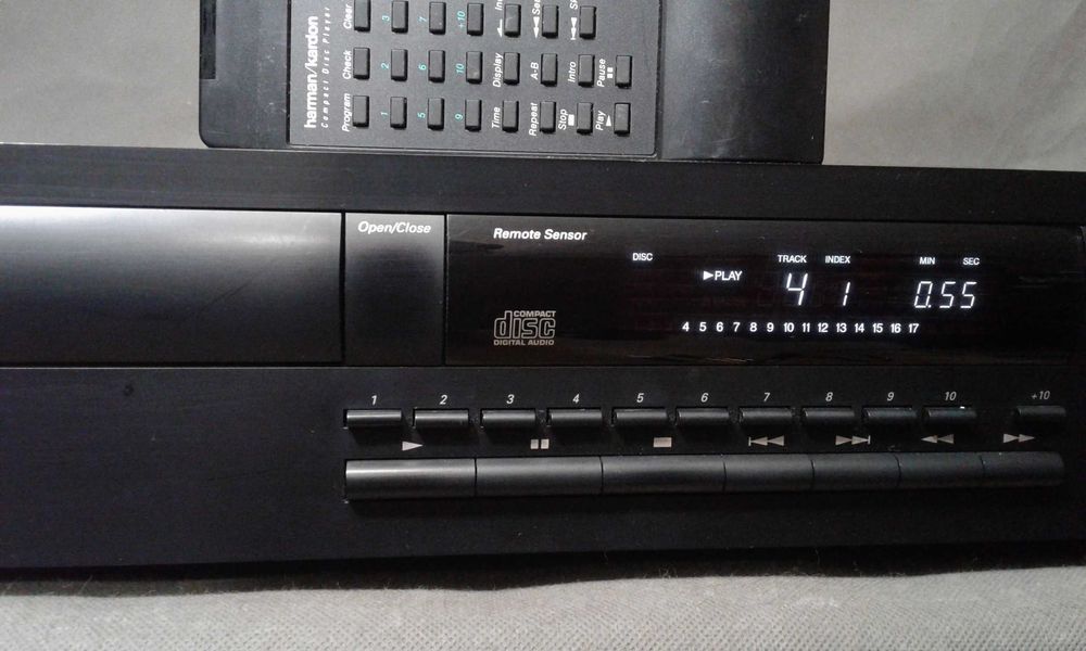 HARMAN KARDON HD-7500,pilot, odtwarzacz cd