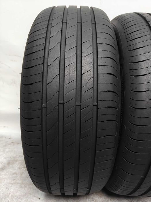 ПАРА R17 215 55 98W шини літні GoodYear EfficientGrip Performance²