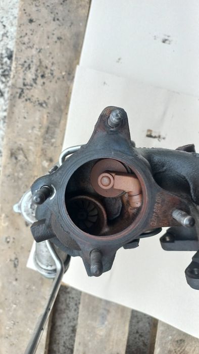 Turbo turbina vw skoda seat audi 1.4 tsi CAX