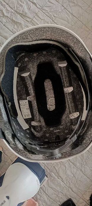 Equipamento de proteção infantil 7 unidades.