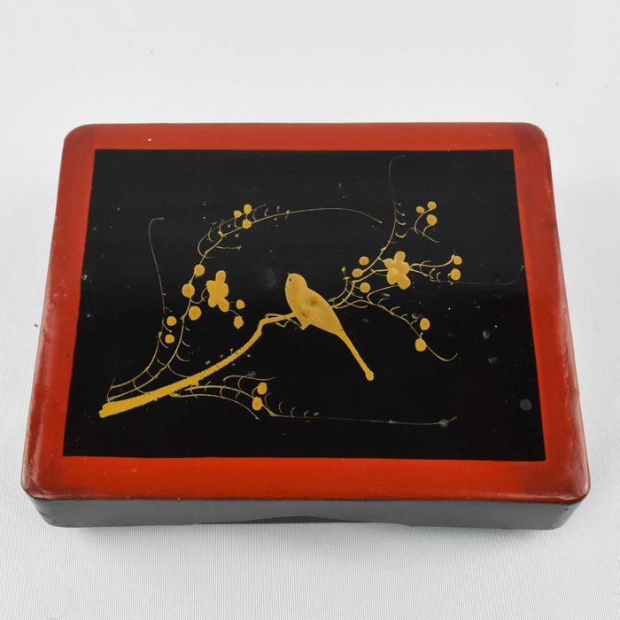 Caixa em Laca da China, pintada à mão