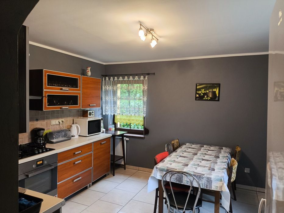 Noclegi, Pokoje na wynajem dla firm i osób prywatnych, wesela