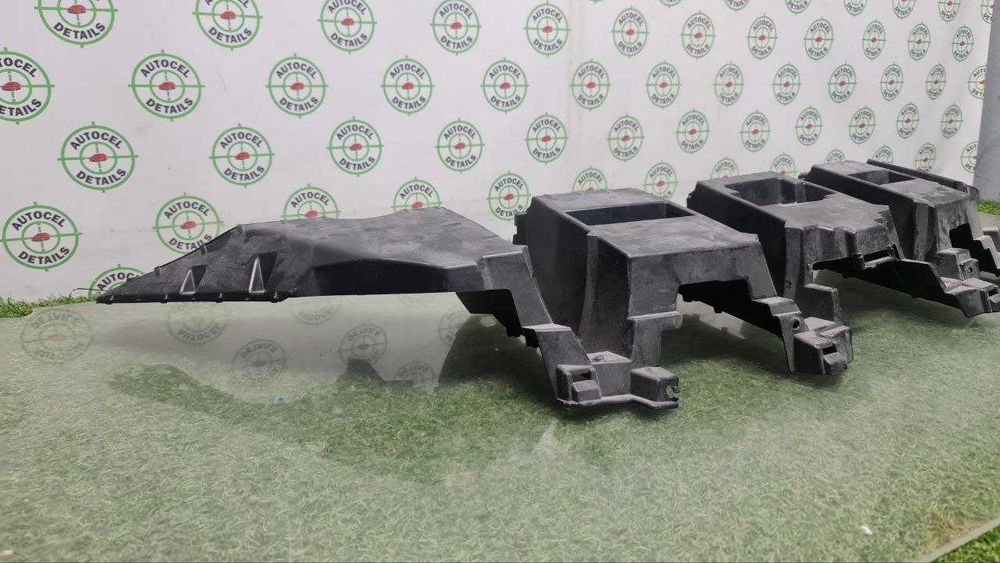 Кронштейн бампер (подрешетник) Toyota Venza 2020