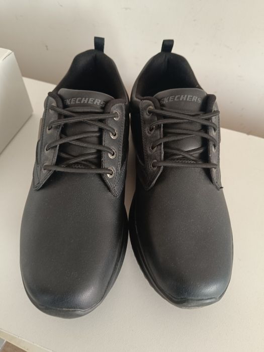 Skechers r.44 (29 cm) buty sportowe męskie waterproof