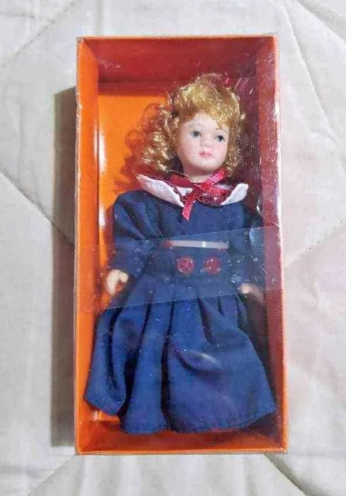 Bonecas de coleção NOVAS