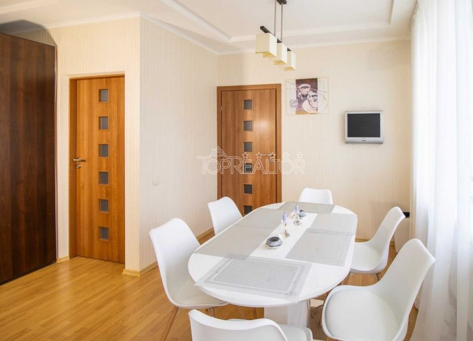 СТАЛИНКА! Ж/Б! Бекетова! Пушкинская! Искусств 7/9! Продам 3К 56 м2