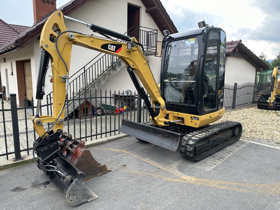 Usługi koparka minikoparka od 2.5 do 8 ton