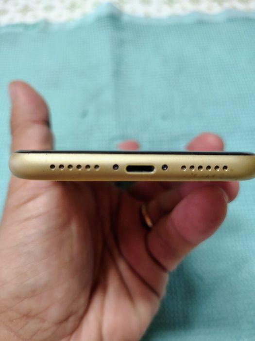 iPhone XR 128G Bom estado