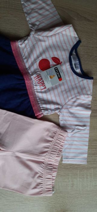 Sukienka  68 niemowleca