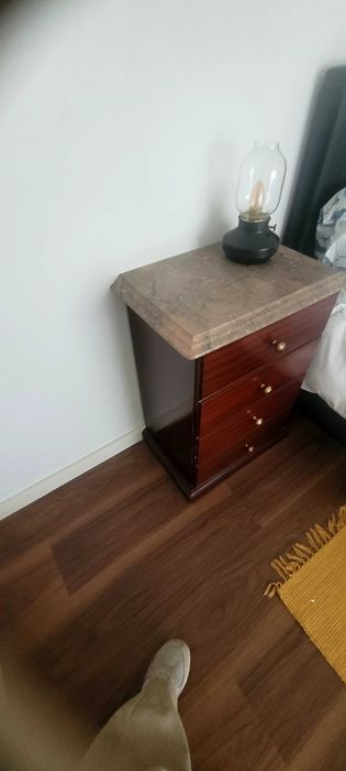 Mesinha de Cabeceira