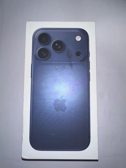 Apple iphone 17 pro 256gb deep blue novo selado