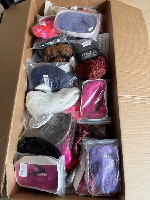 Peruki cosplay nowe ponad 100 szt wlosy