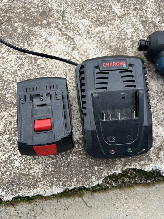 Aparafusadora de impacto 18v Bosch