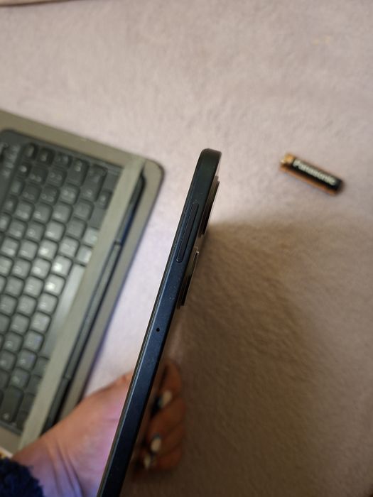 Tablet azul fusco