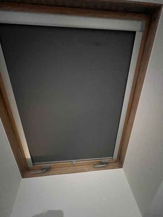 Roleta dachowa 94 cm x 118