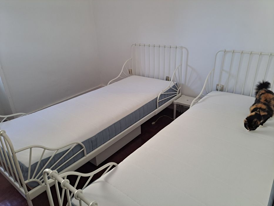Vendo Cama Minnen + Colchão Vesteroy