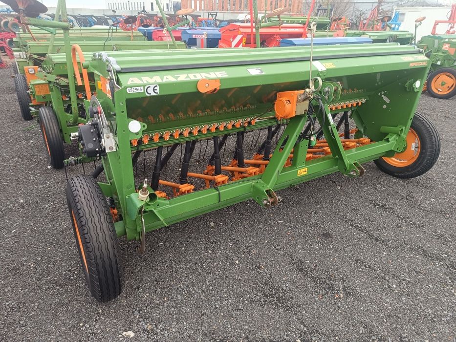 Siewnik Amazone D9