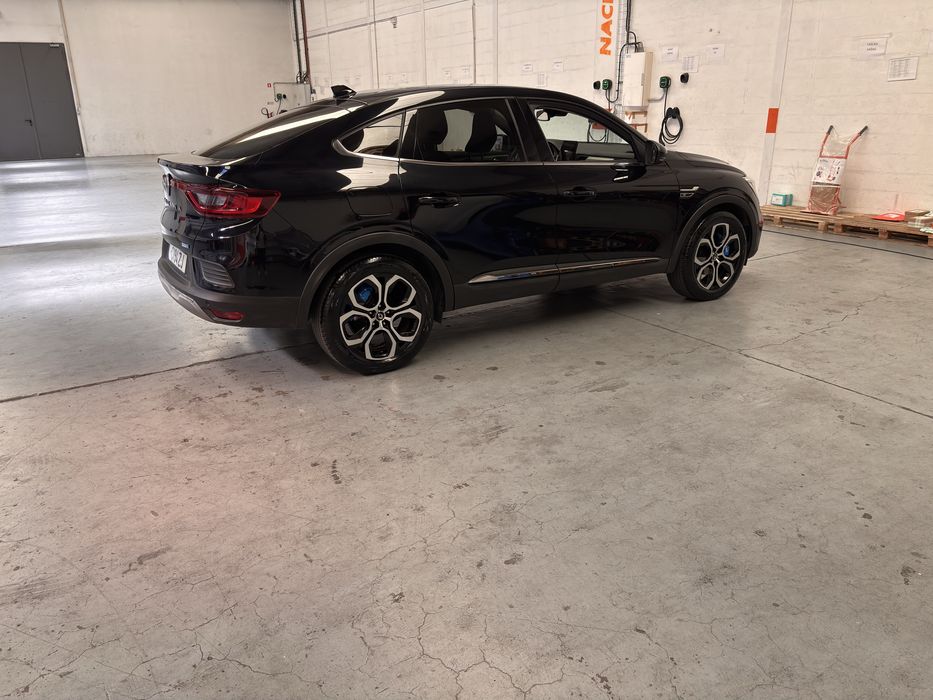 Renault :arkana 1.6 hibrido — photo 2