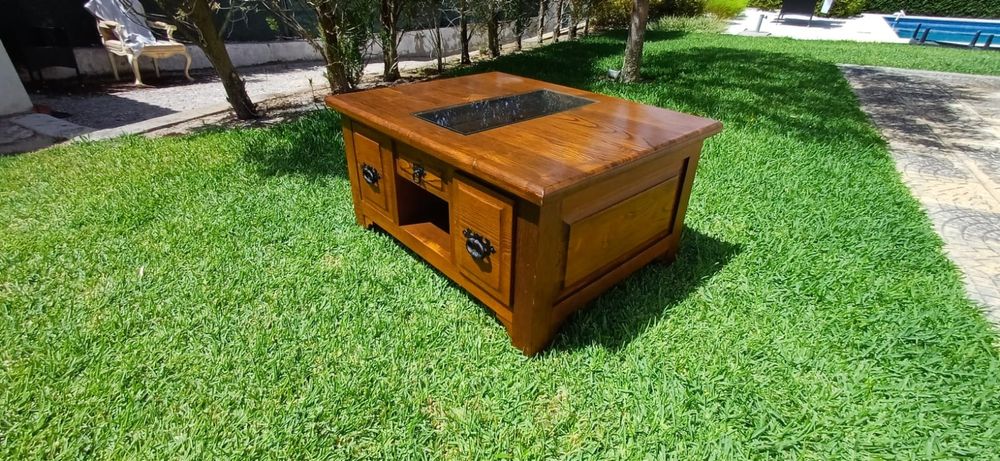 Mesa apoio com vidro, Paços de Ferreira