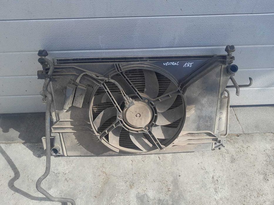 Opel Vectra C 1.8 16v - chłodnica komplet chłodnic wentylator