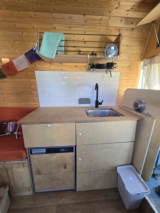 Caravana Clássica Peugeot J7