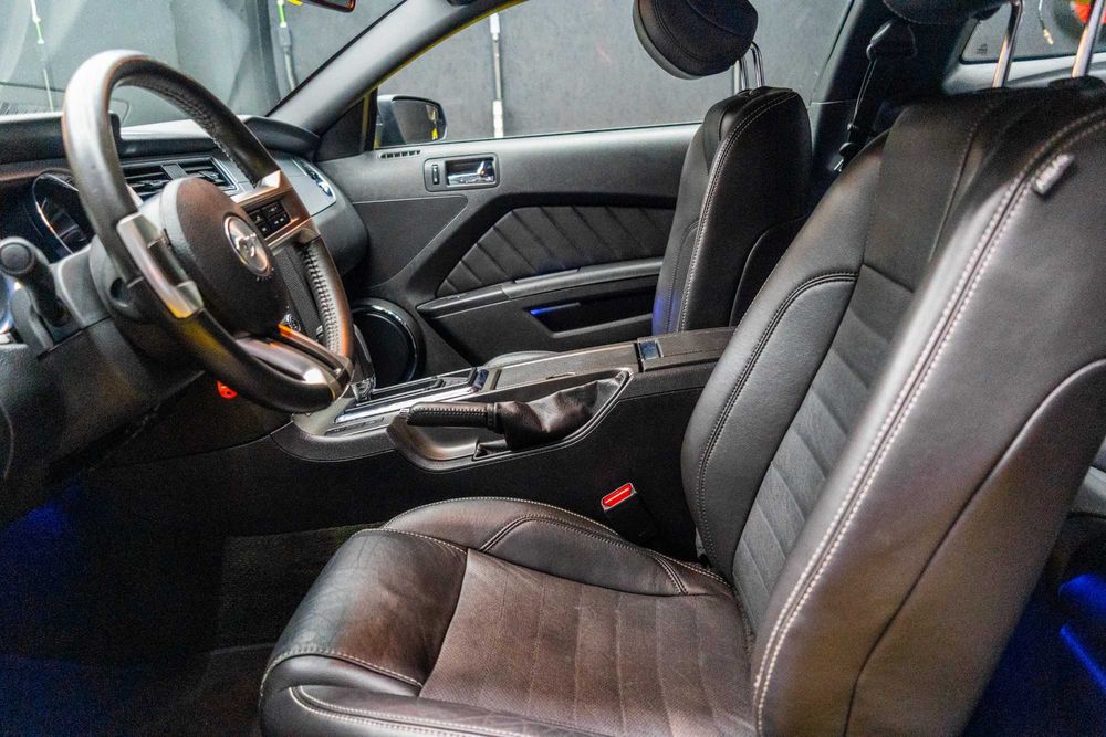 Ford Mustang 3.7 V6 Automático