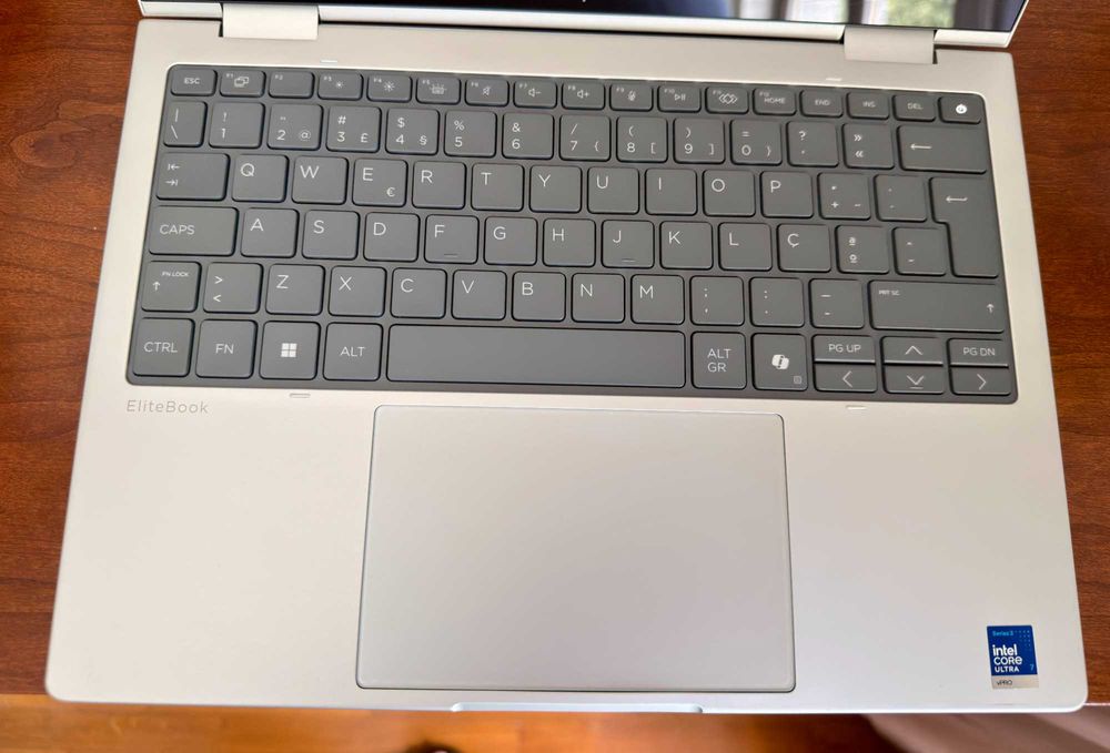 HP Elitebook 8 Flip G2i 13 AI|Hibrido x360|Ultra 7-365|WIFI 7|Placa 5G