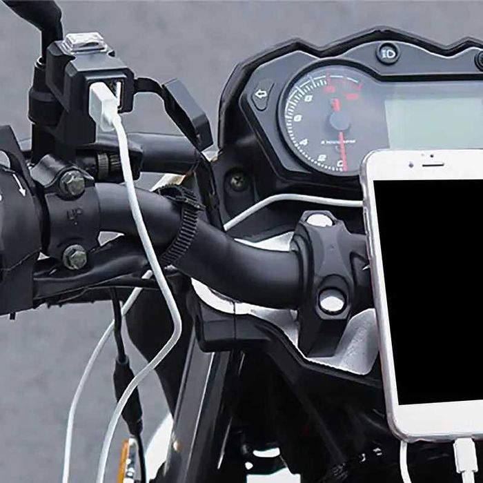 Carregador USB Duplo para Moto com Interruptor ON/OFF