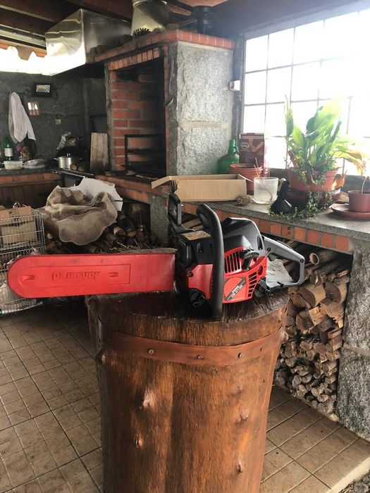 Motosserra Jonsered  CS 2138