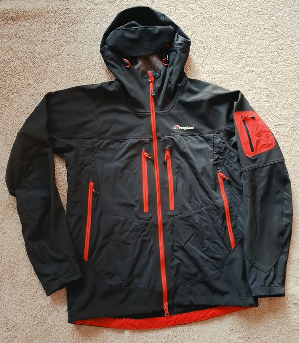Berghaus  softshell roz L