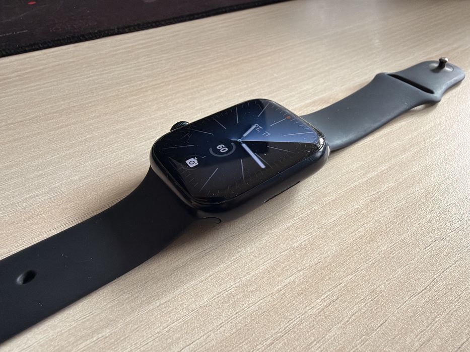 Apple Watch 7 45mm Midnight Aluminium GPS